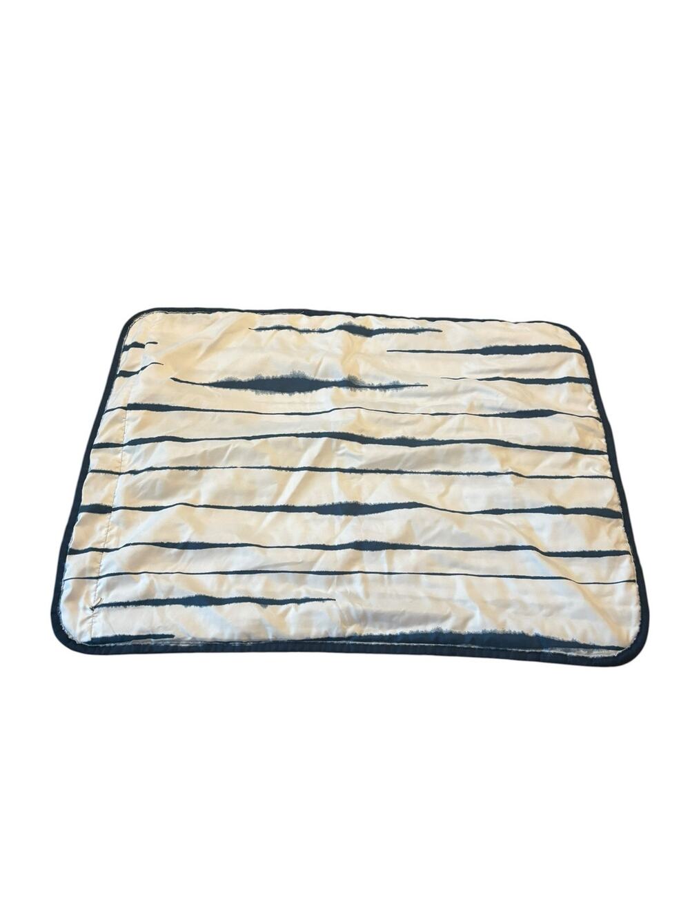 Blue & White Quilted Standard Pillow Sham Reversible Zipper Close
